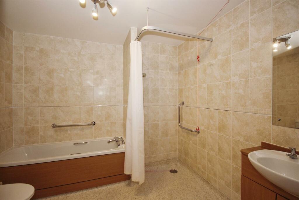 Additional image 11 of Wilton Court, Southbank Road, Kenilworth, CV8 1RX