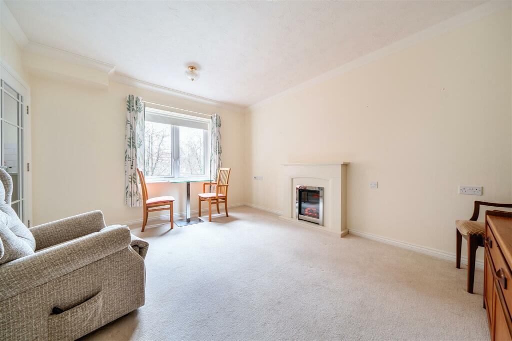 Additional image 2 of Eliot Lodge, Ashbourne