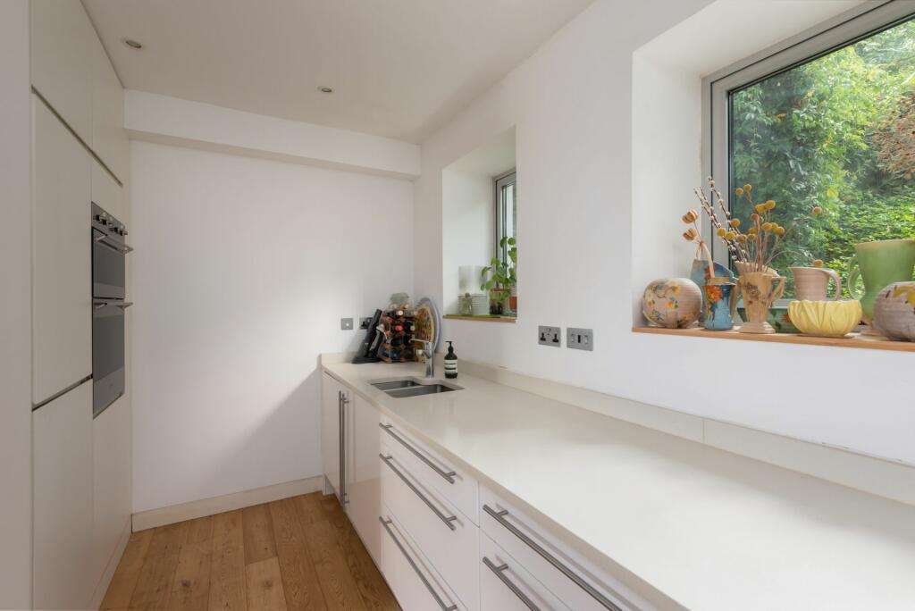 Additional image 14 of Admiralty Walk, Whitstable, CT5