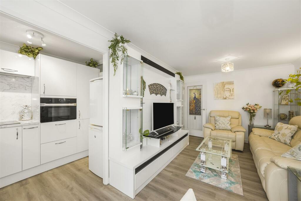 Additional image 15 of Mayplace Road East, Bexleyheath