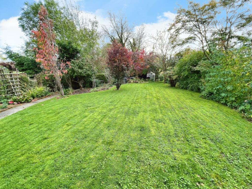 Additional image 23 of Dog Lane, Napton, Southam