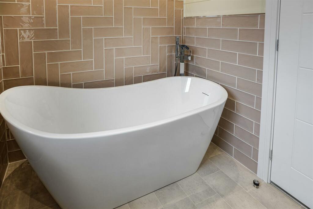 Additional image 12 of Bosworth Lakeside Lodges, Market Bosworth