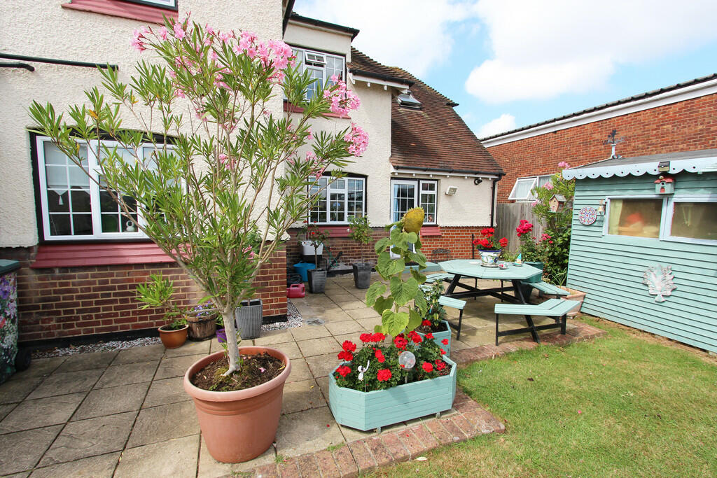 Additional image 40 of Singlewell Road, Gravesend