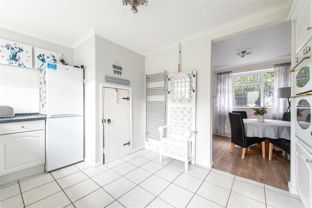 Additional image 20 of Medhurst Crescent, Gravesend, Kent, DA12