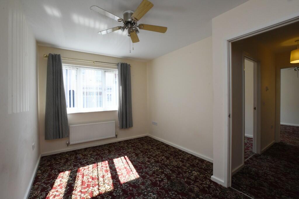 Additional image 5 of Charles Warren Close, Rugby