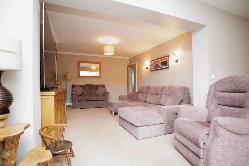 Additional image 4 of Carlton Road, Rugby