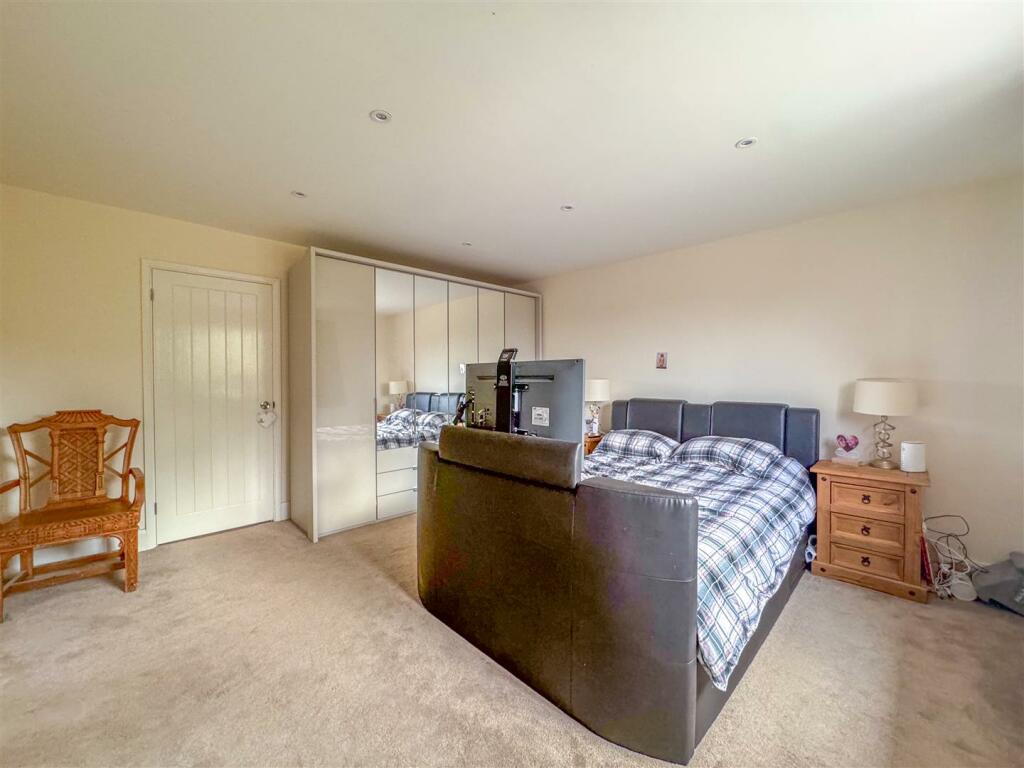 Additional image 16 of Hinckley Road, Nuneaton