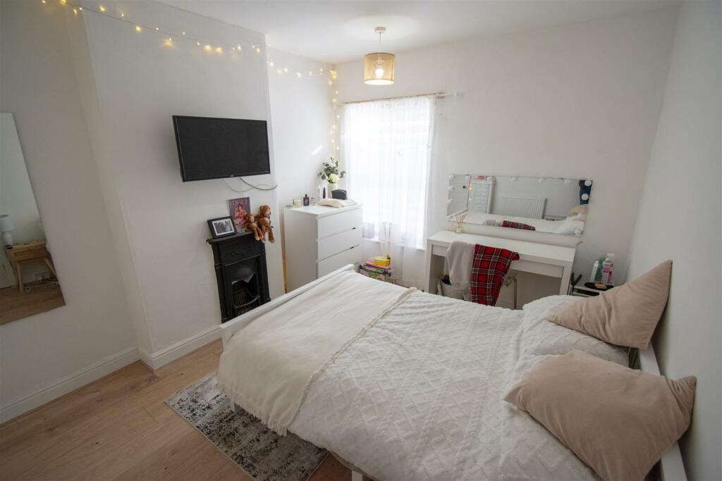 Additional image 12 of Heath Road, Ripley