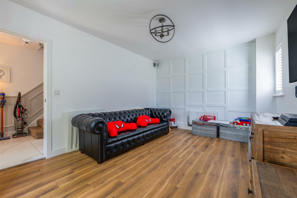 Additional image 5 of Kestrel Row, Southam