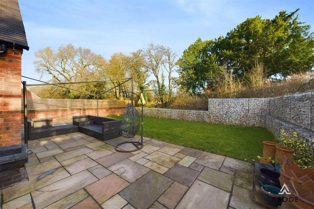 Additional image 36 of Chestnut Close, Stubby Lane, Draycott-In-The-Clay