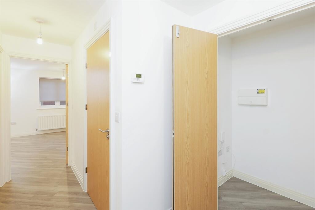 Additional image 12 of Drovers Close, Balsall Common, Coventry