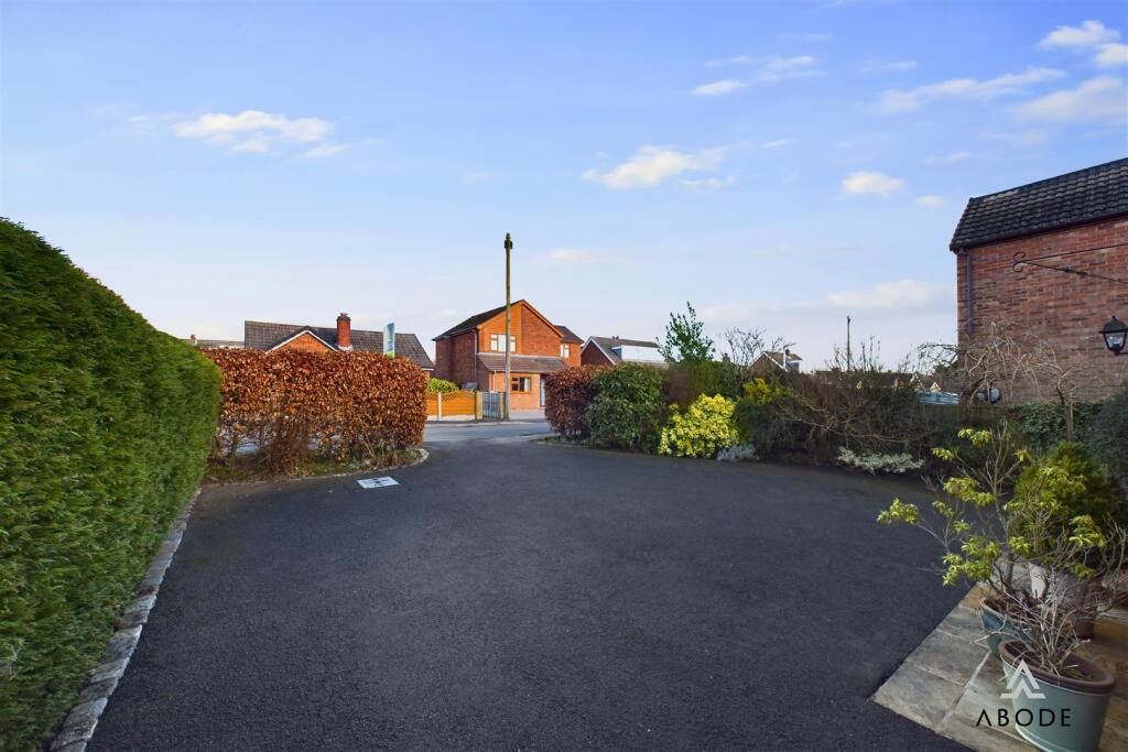Additional image 24 of Lambourne Avenue, Ashbourne, DE6 1BP