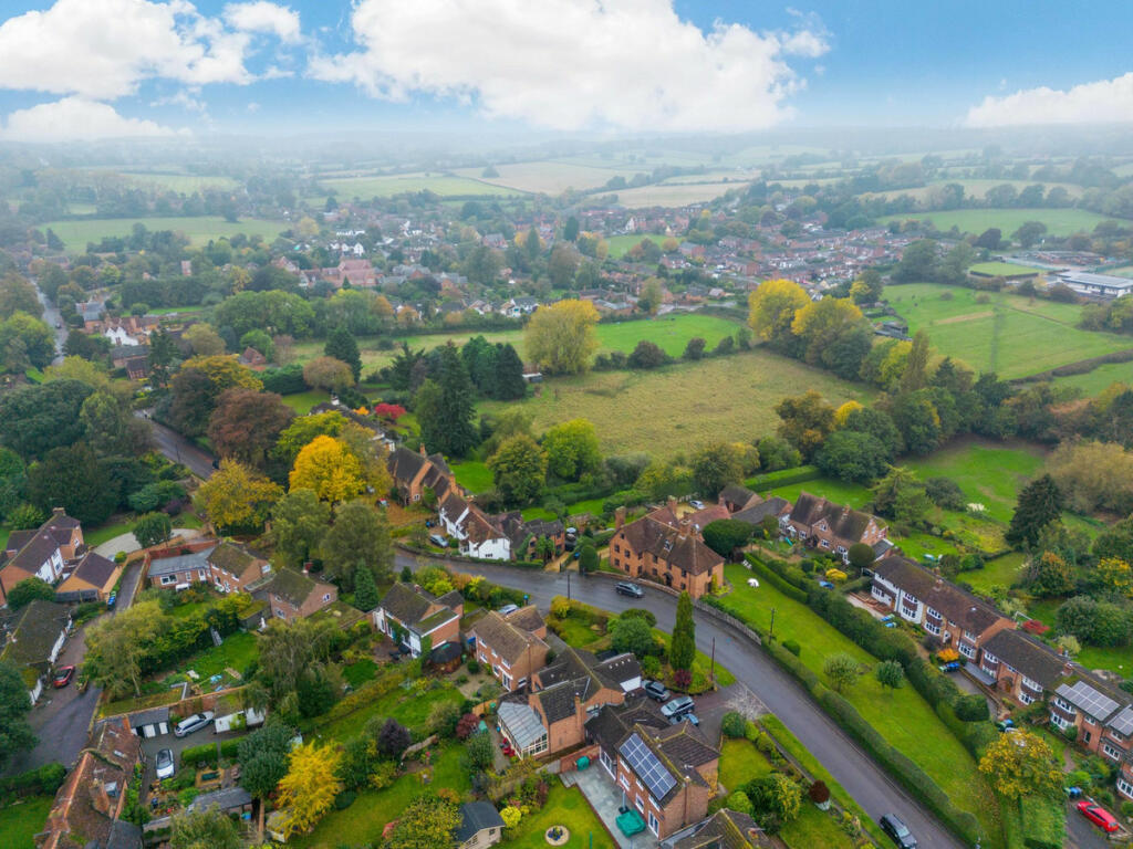 Additional image 37 of Church Road, Snitterfield, Warwickshire CV37 0LF