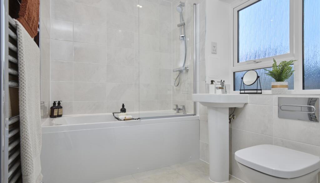 Additional image 11 of Whiting Avenue, Greenhithe, Kent, 
DA9 9YW.