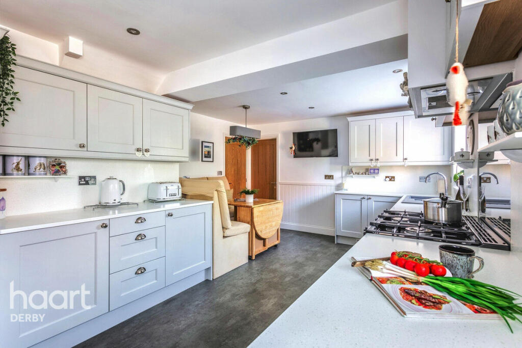 Additional image 2 of The Chine, Alfreton