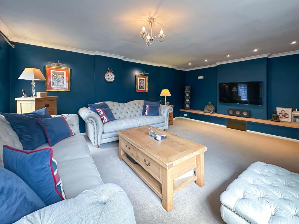 Additional image 12 of The Grove, Bedworth, CV12 8JL