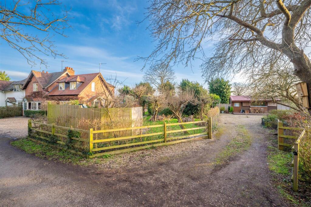 Additional image 36 of Hunscote Lane, Wellesbourne, Warwick