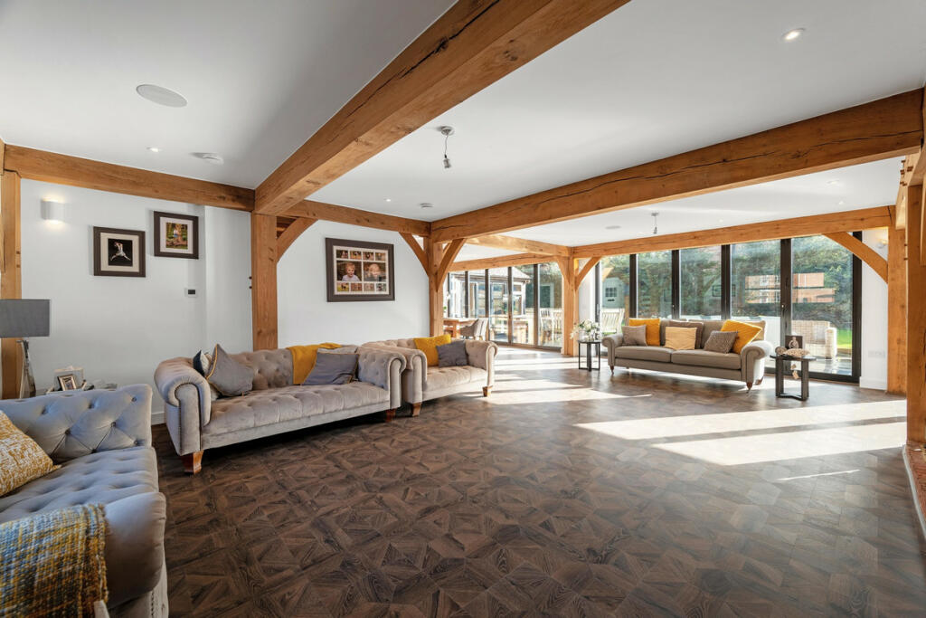 Additional image 11 of 2 Main Street, Rugby, Clifton Upon Dunsmore CV23 0BH