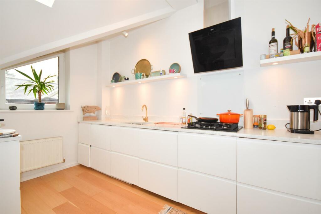 Additional image 9 of Wilhelmina Close, Leamington Spa