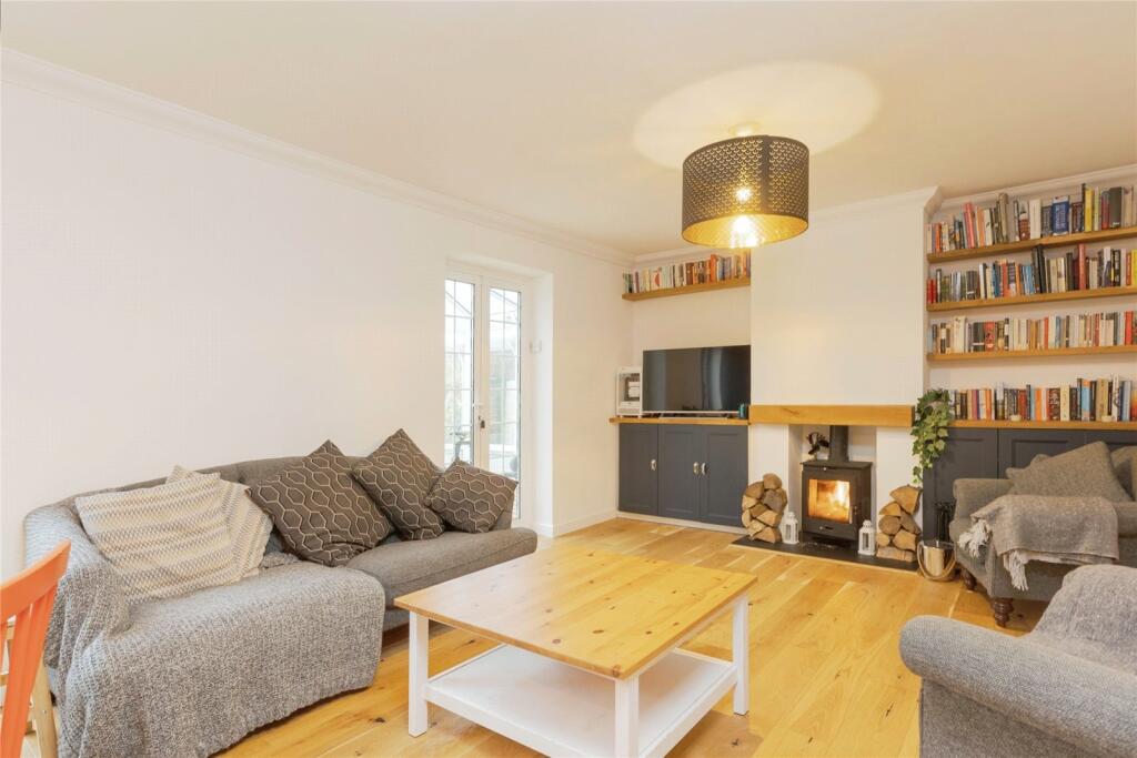 Additional image 4 of Lawrence Drive, Cobham, Kent, DA12