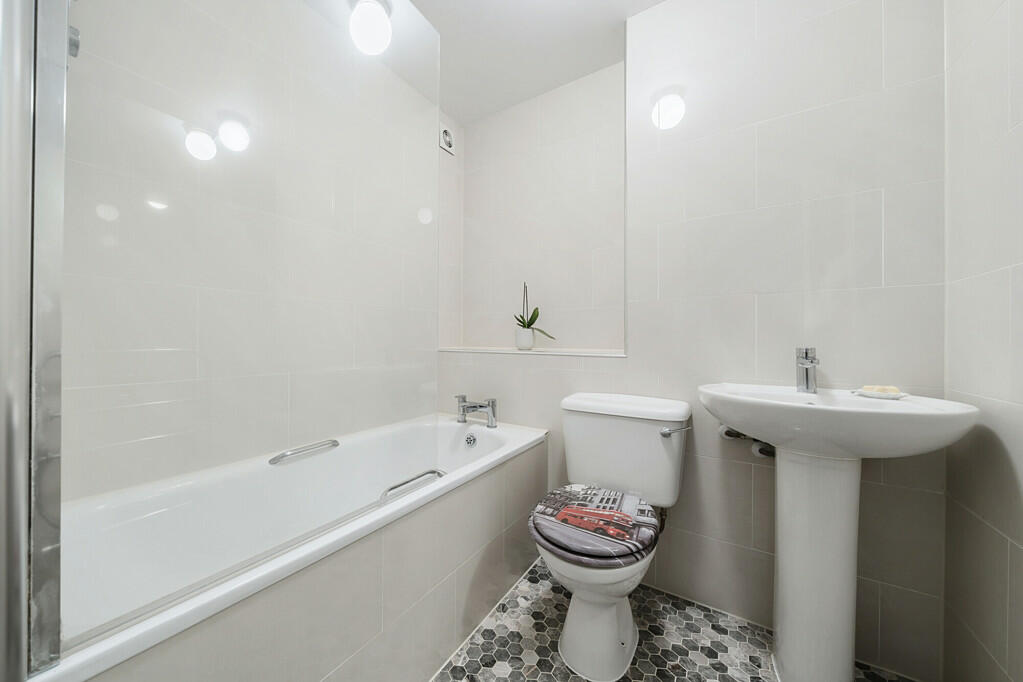 Additional image 5 of Sharnbrooke Close, Welling