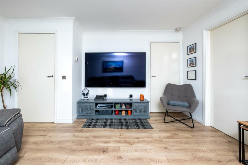 Additional image 5 of 7 Honeygreen Road, Dundee