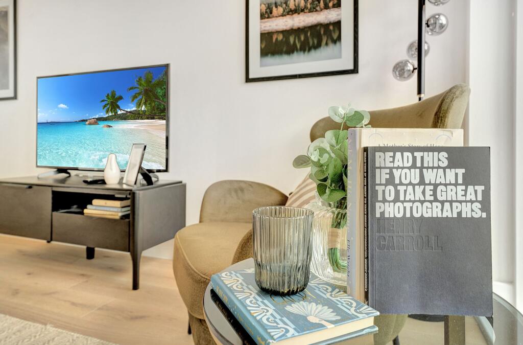 Additional image 39 of Bay Tree House, North Road, CT21