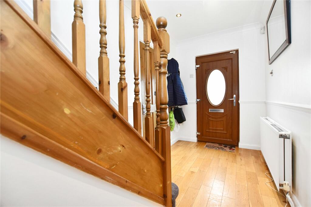 Additional image 22 of Midhurst Hill, Bexleyheath, DA6