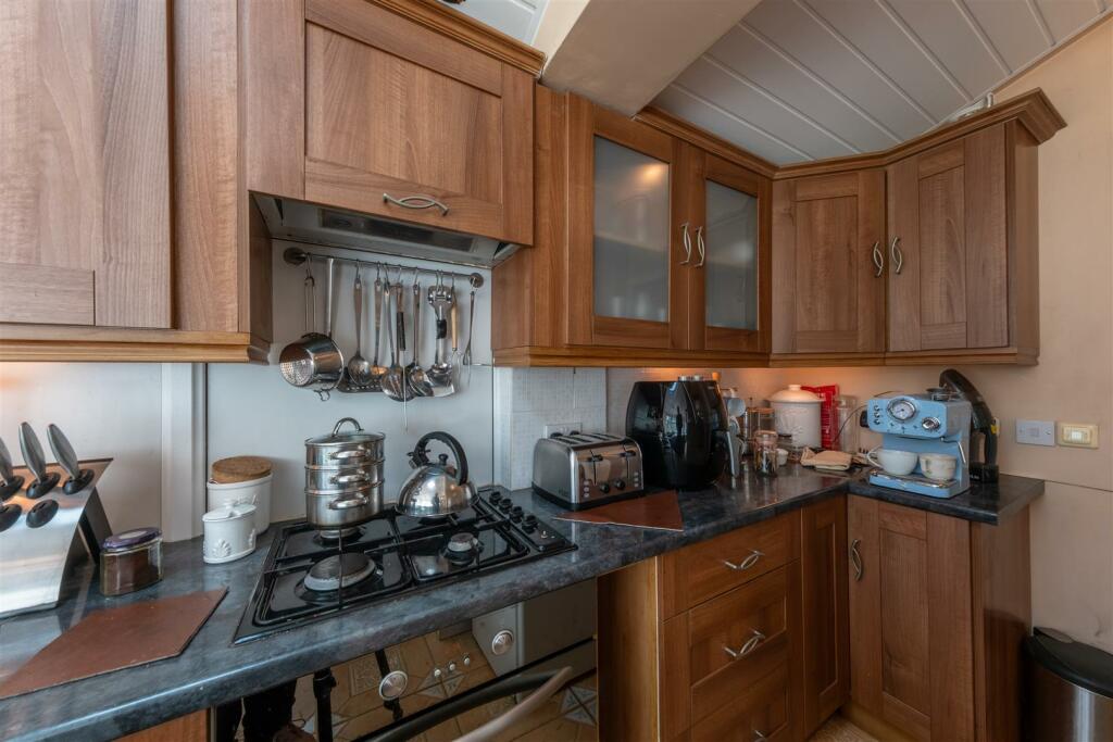 Additional image 10 of Meadow Close, Cuddington, Cheshire