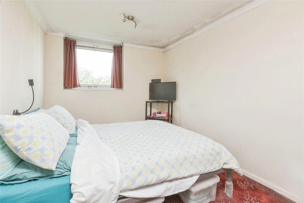 Additional image 3 of Homemead Close, GRAVESEND, Kent, DA12