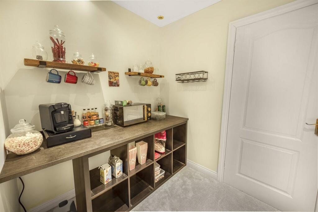 Additional image 33 of Brockhurst Way, Northwich