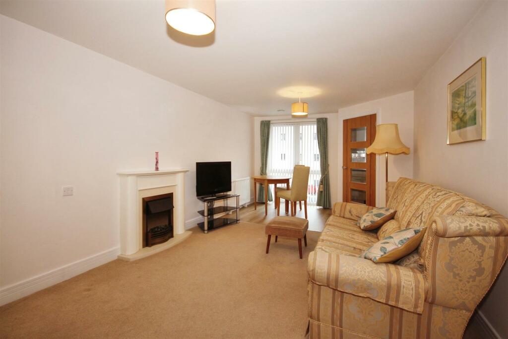 Additional image 4 of Wilton Court, Southbank Road, Kenilworth, CV8 1RX