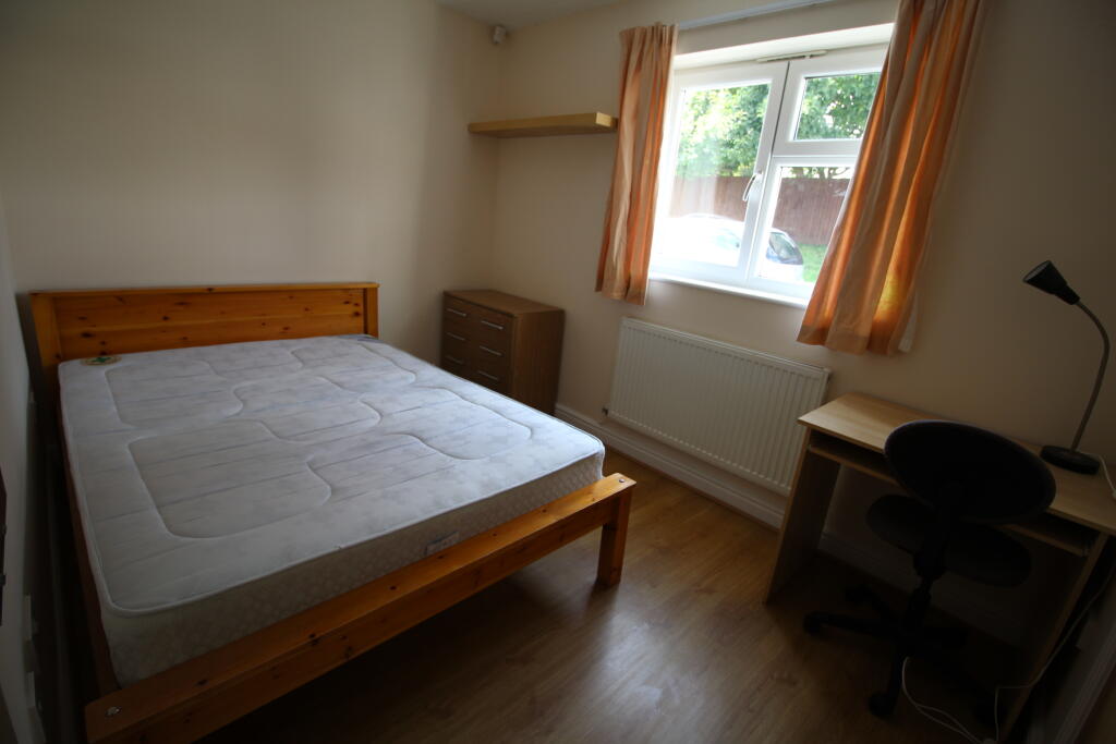 Additional image 5 of Flat 1, 10 Llewellyn Road, Leamington Spa