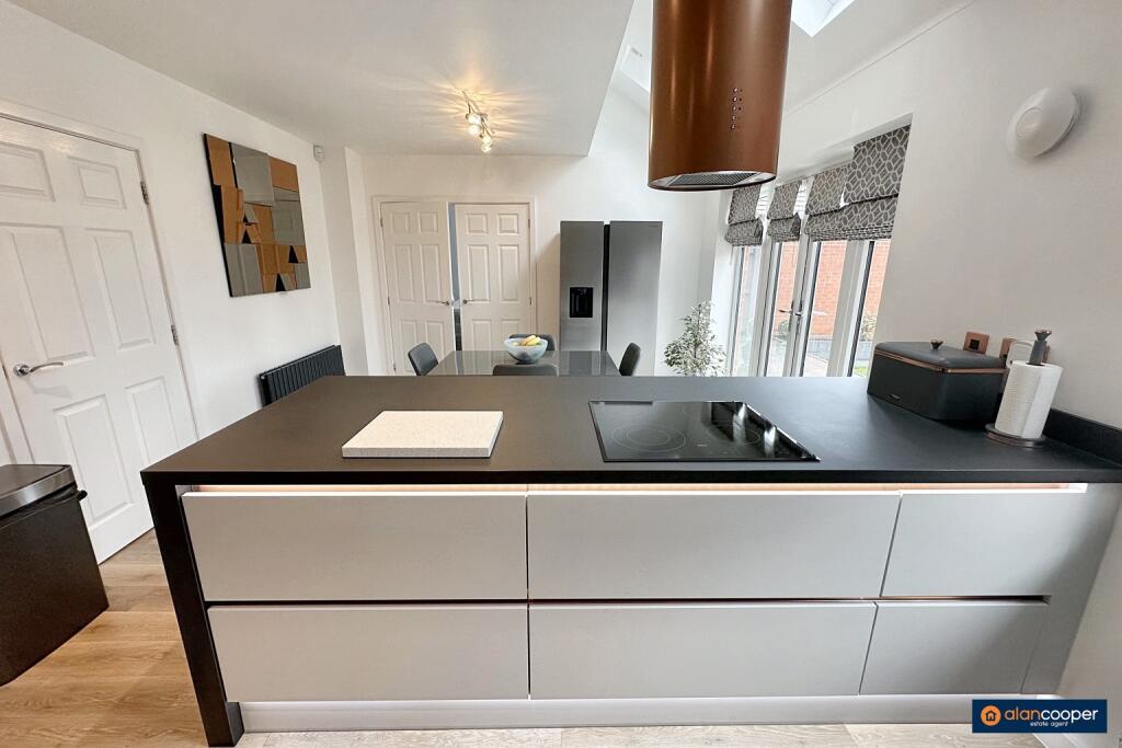 Additional image 9 of Quincy Close, Bramcote Manor, Nuneaton, CV11 6AY