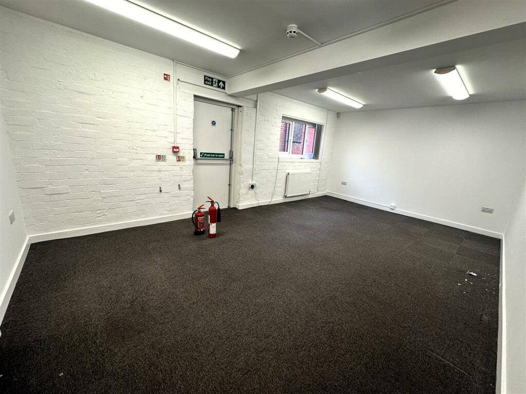 Additional image 2 of Central Avenue, Abbey Green, Nuneaton