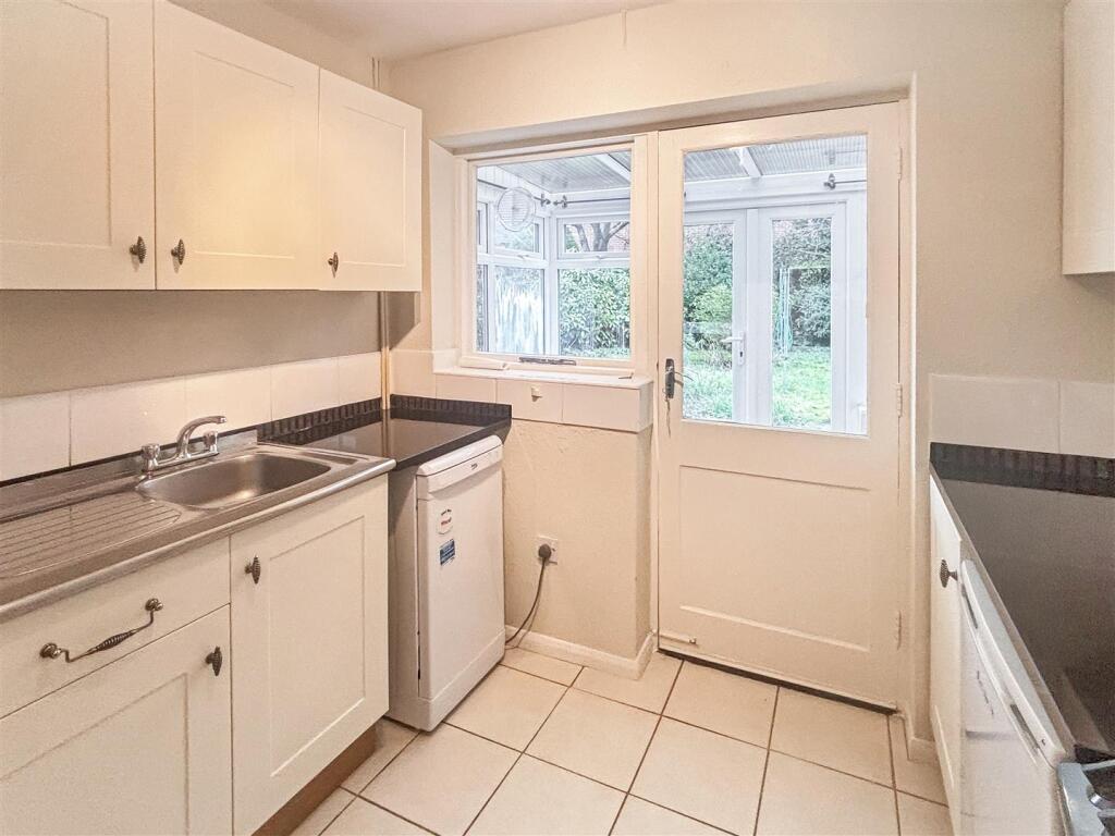 Additional image 3 of Wellington Close, Wellesbourne