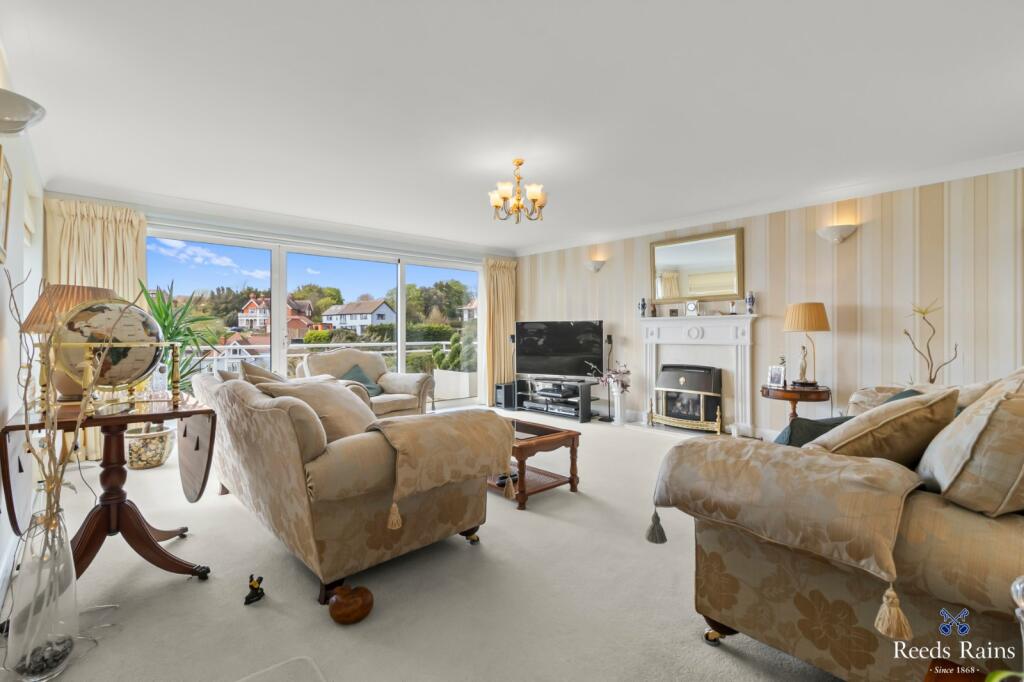 Additional image 4 of Radnor Cliff Crescent, Folkestone, Kent, CT20