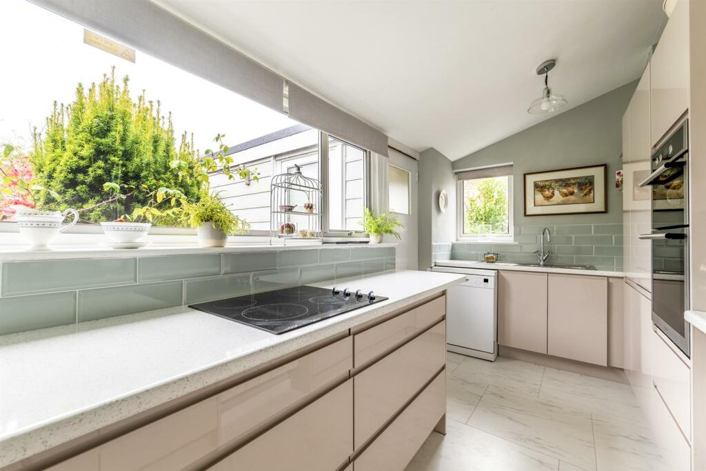 Additional image 6 of Compton Court, Long Compton, Warwickshire