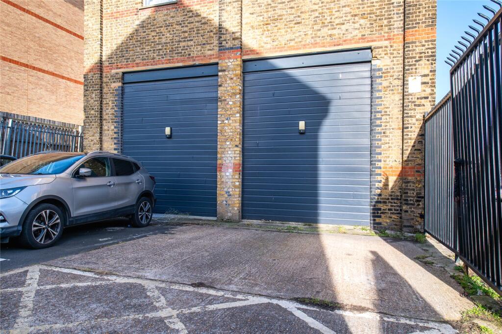 Additional image 12 of Stuart Road, Gravesend, Kent, DA11