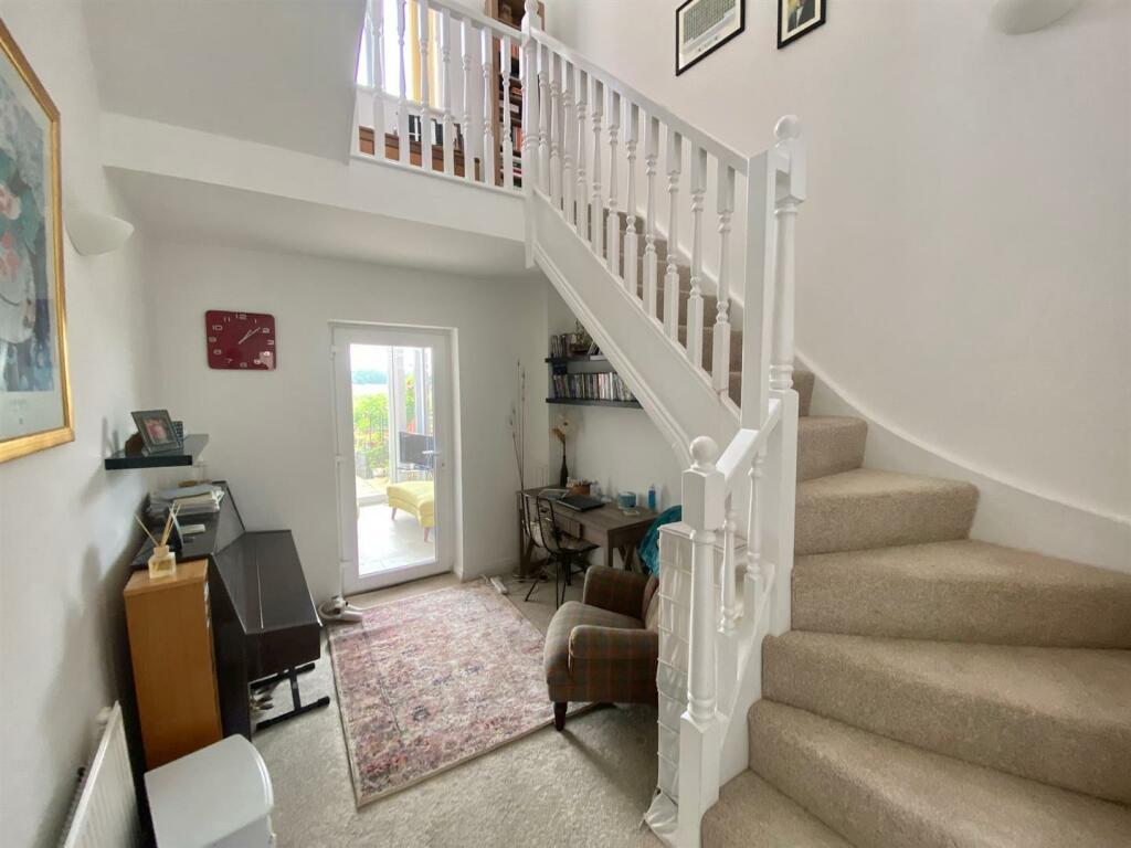 Additional image 5 of Lingfield Crescent, Stratford-Upon-Avon