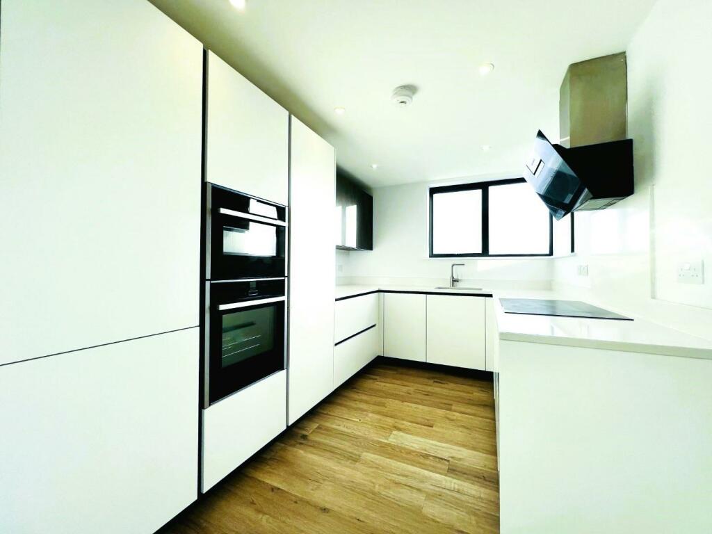 Additional image 4 of Range Road, Hythe