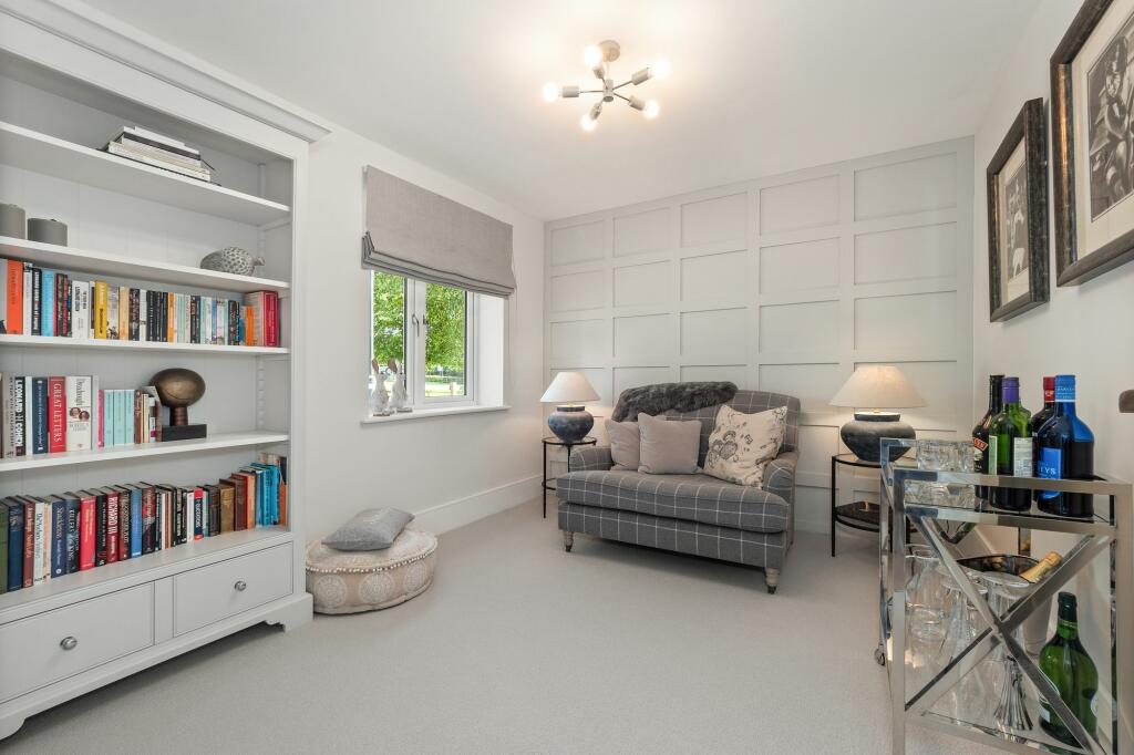 Additional image 7 of The Cedars on the Warwickshire Golf Course Estate in Leek Wootton, Kenilworth