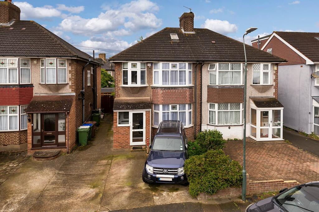 Buxton Road, Erith, DA8