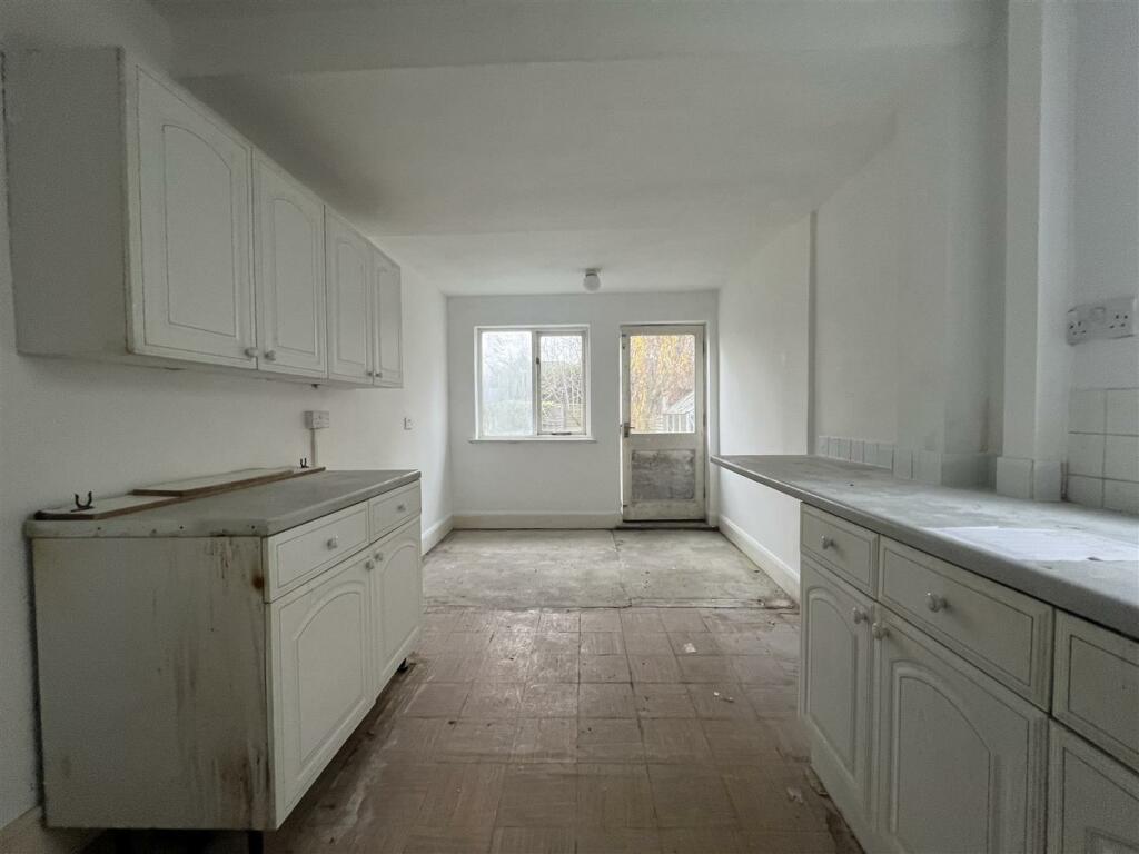 Additional image 8 of Brookvale Road, Stratford-Upon-Avon