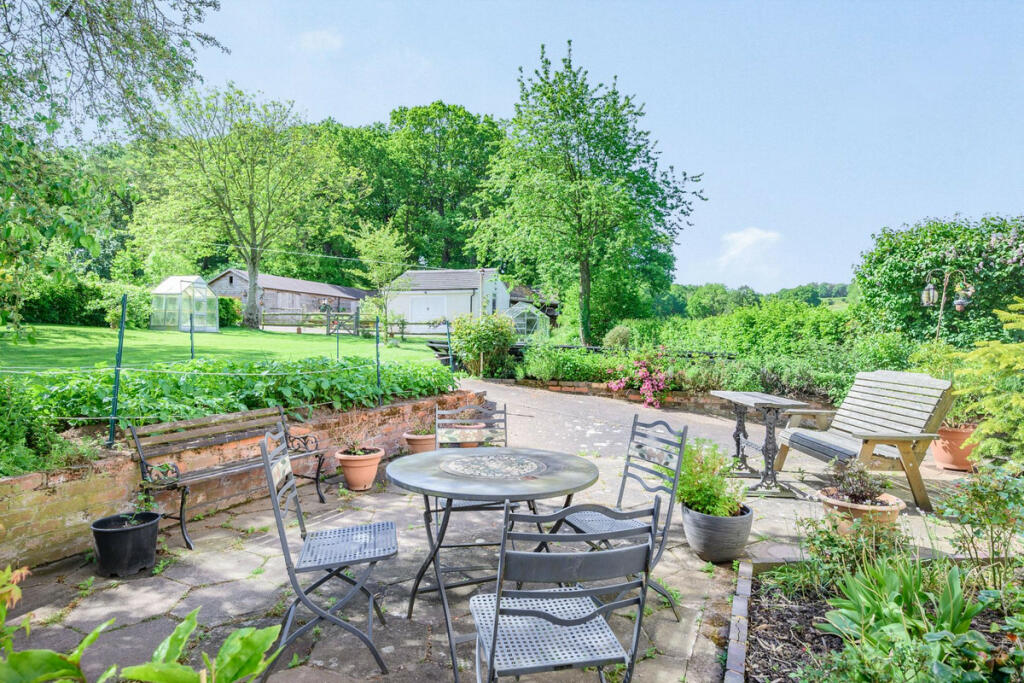 Additional image 5 of Mancetter, Atherstone, CV9 2RL