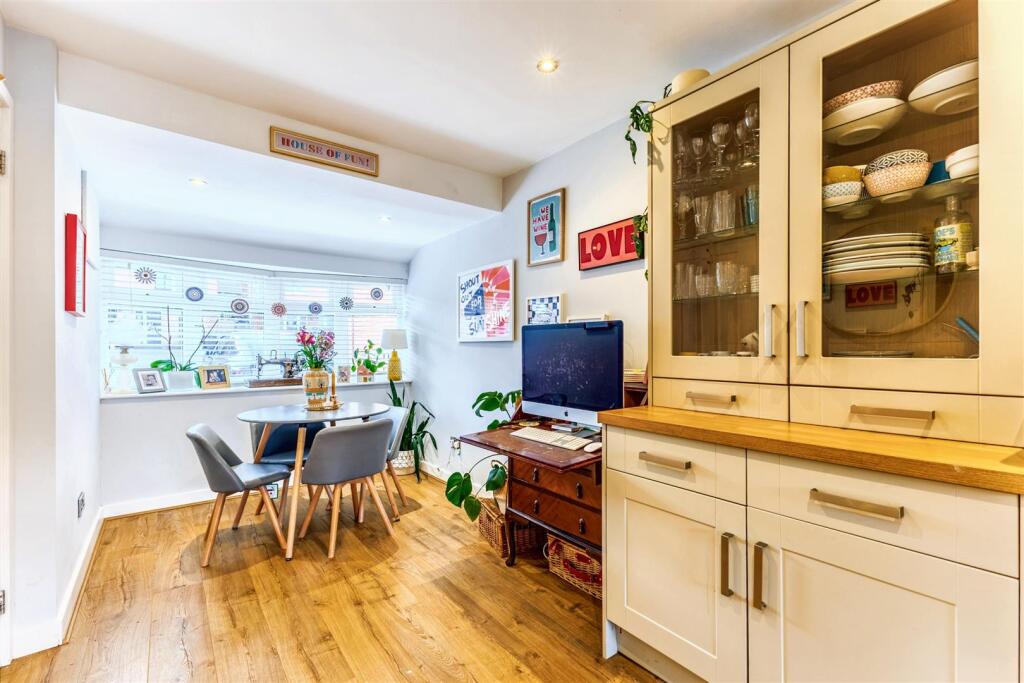 Additional image 4 of Costard Avenue, Shipston-On-Stour