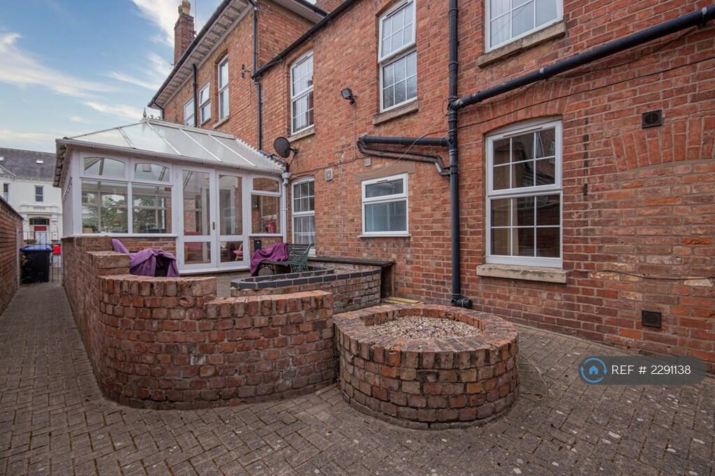 Additional image 11 of Russell Terrace, Leamington Spa, CV31