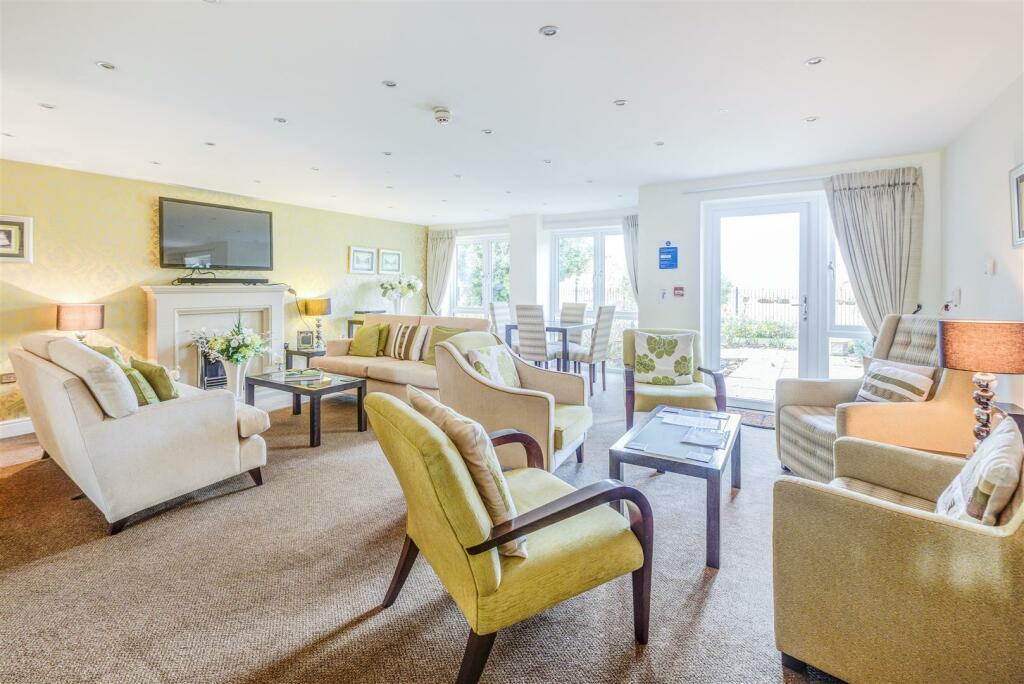 Additional image 24 of Salmon Court, Stratford Road, Wellesbourne, Warwick