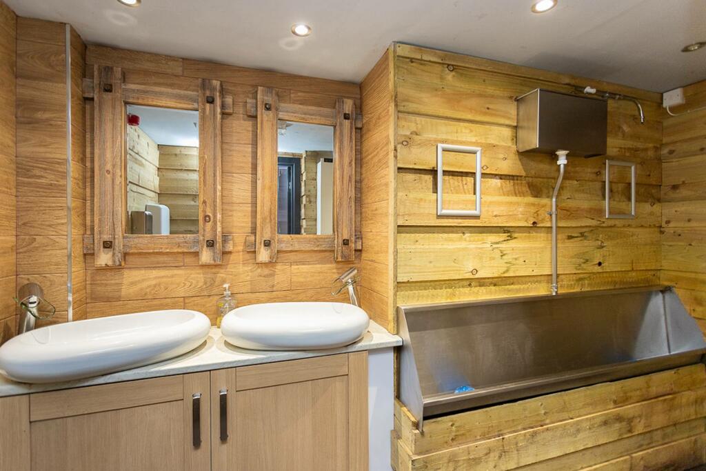 Additional image 15 of The Attic Club 2a St Malcolm, Kirriemuir, DD8 4HB