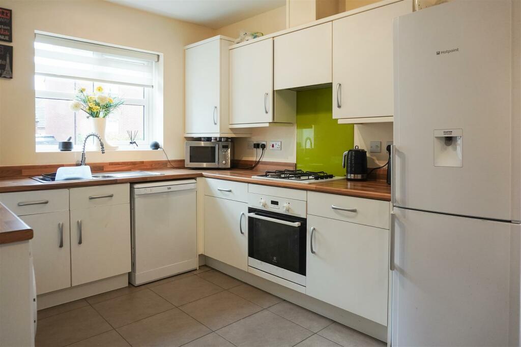 Additional image 4 of Macaulay Road, Bishops Itchington, Southam